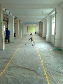 Lití anhydritové podlahy
